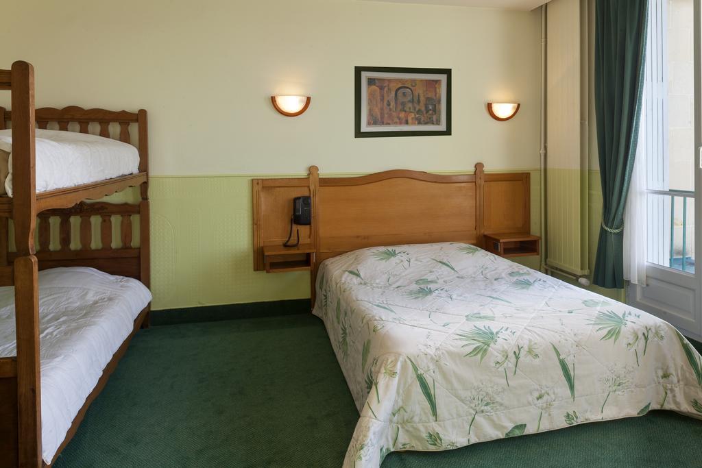 Logis Hotel & Restaurant - Le Normandie Caudebec en Caux Bagian luar foto