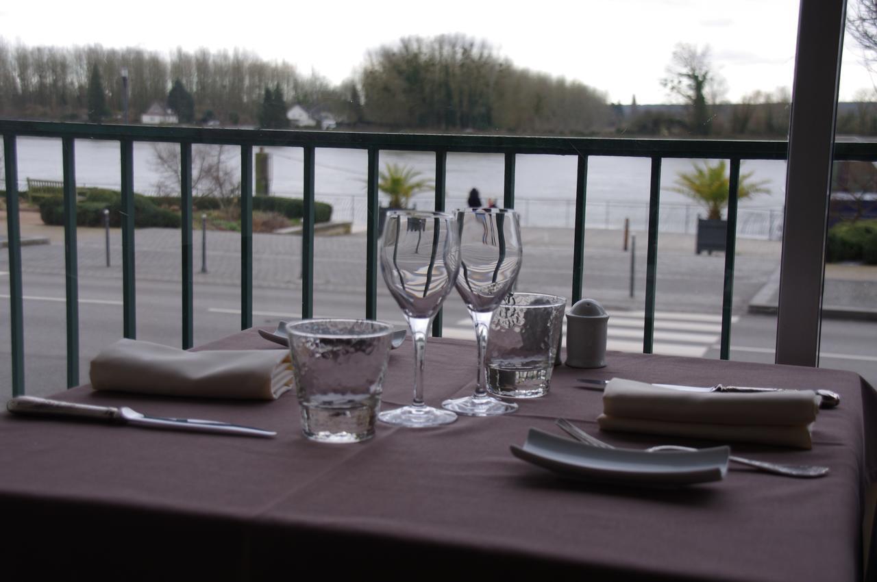 Logis Hotel & Restaurant - Le Normandie Caudebec en Caux Bagian luar foto